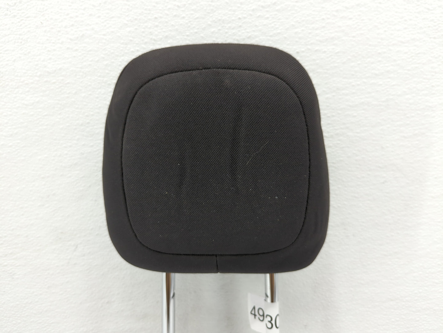Jeep Cherokee Headrest Head Rest Front Driver Passenger Seat Black - Oemusedautoparts1.com