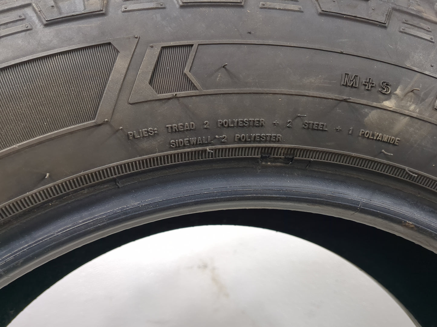 Used Tire 225/65R17 GOODYEAR WRANGLER 107/103S - Tread Depth 12/32 - Oemusedautoparts1.com
