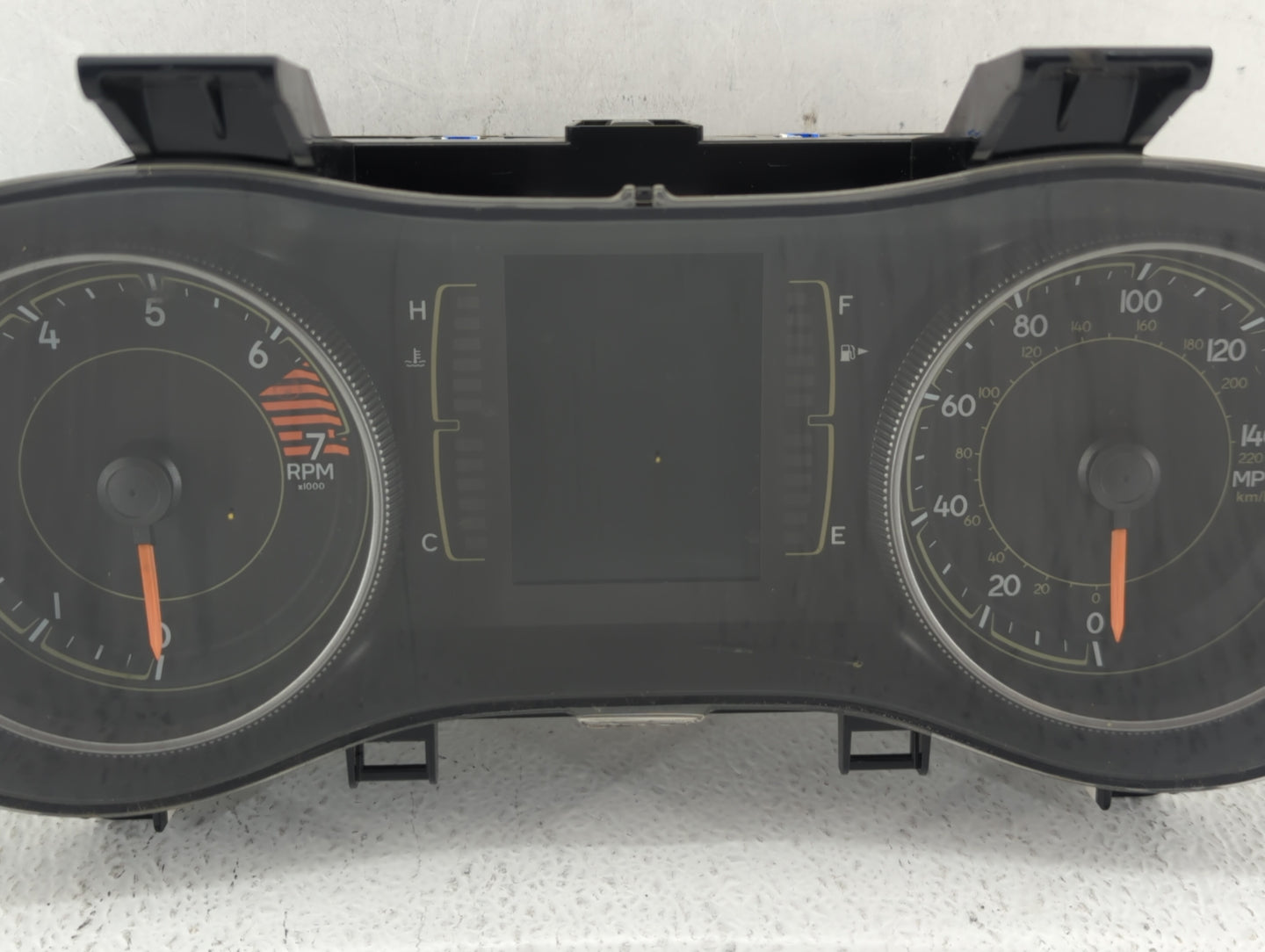 2016 Jeep Cherokee Instrument Cluster Speedometer Gauges P/N:P68274069AC P68274070AC, P68274069AB Fits OEM Used Auto Parts -