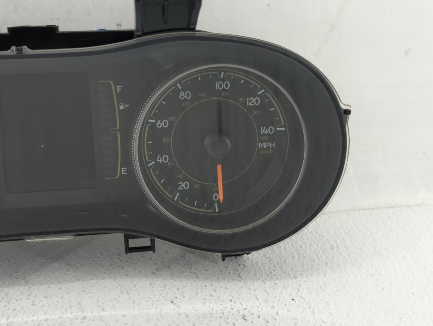 2016 Jeep Cherokee Instrument Cluster Speedometer Gauges P/N:P68274069AC P68274070AC, P68274069AB Fits OEM Used Auto Parts -