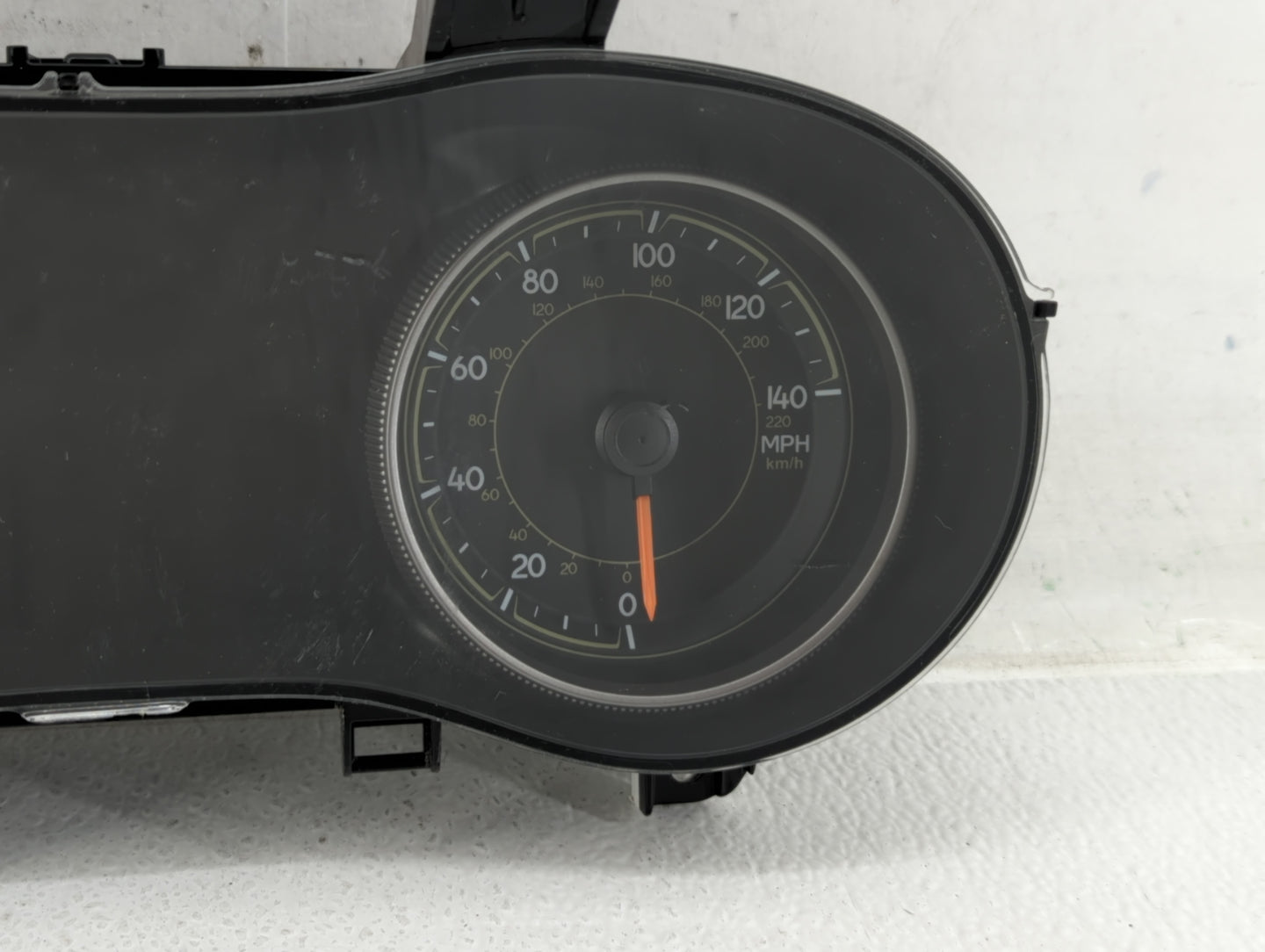 2016 Jeep Cherokee Instrument Cluster Speedometer Gauges P/N:P68274106AB Fits OEM Used Auto Parts - Oemusedautoparts1.com