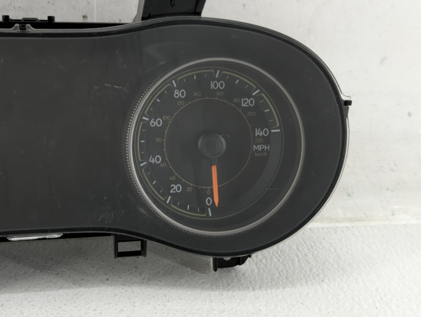 2016 Jeep Cherokee Instrument Cluster Speedometer Gauges P/N:P68274106AB Fits OEM Used Auto Parts - Oemusedautoparts1.com