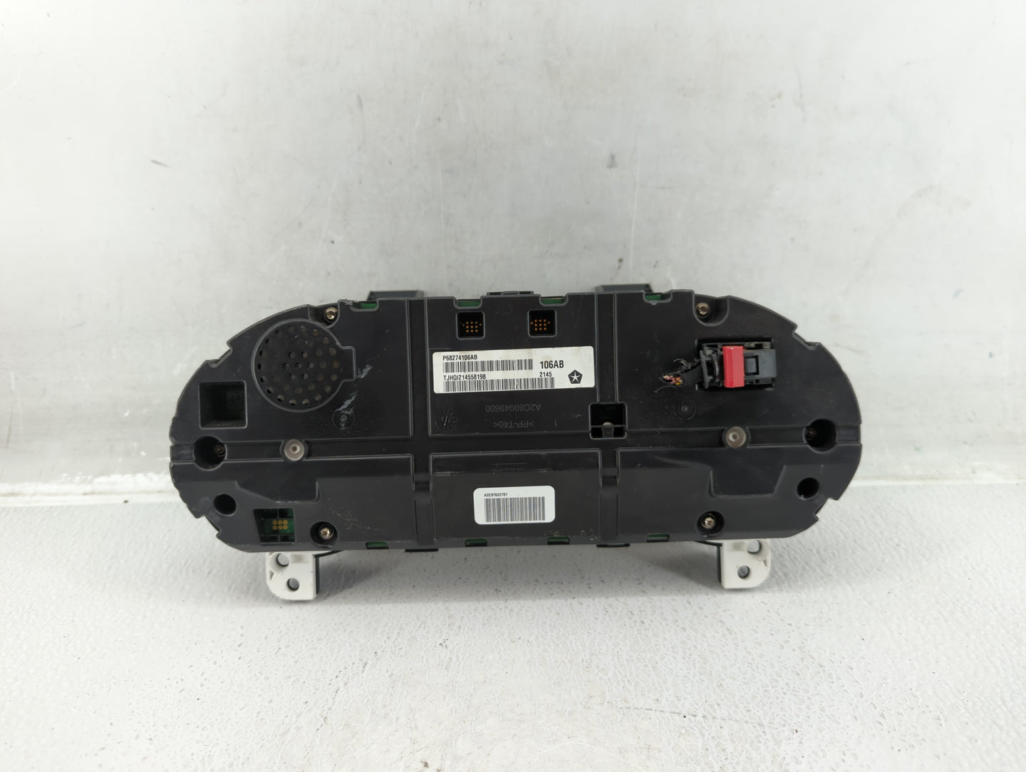 2016 Jeep Cherokee Instrument Cluster Speedometer Gauges P/N:P68274106AB Fits OEM Used Auto Parts - Oemusedautoparts1.com