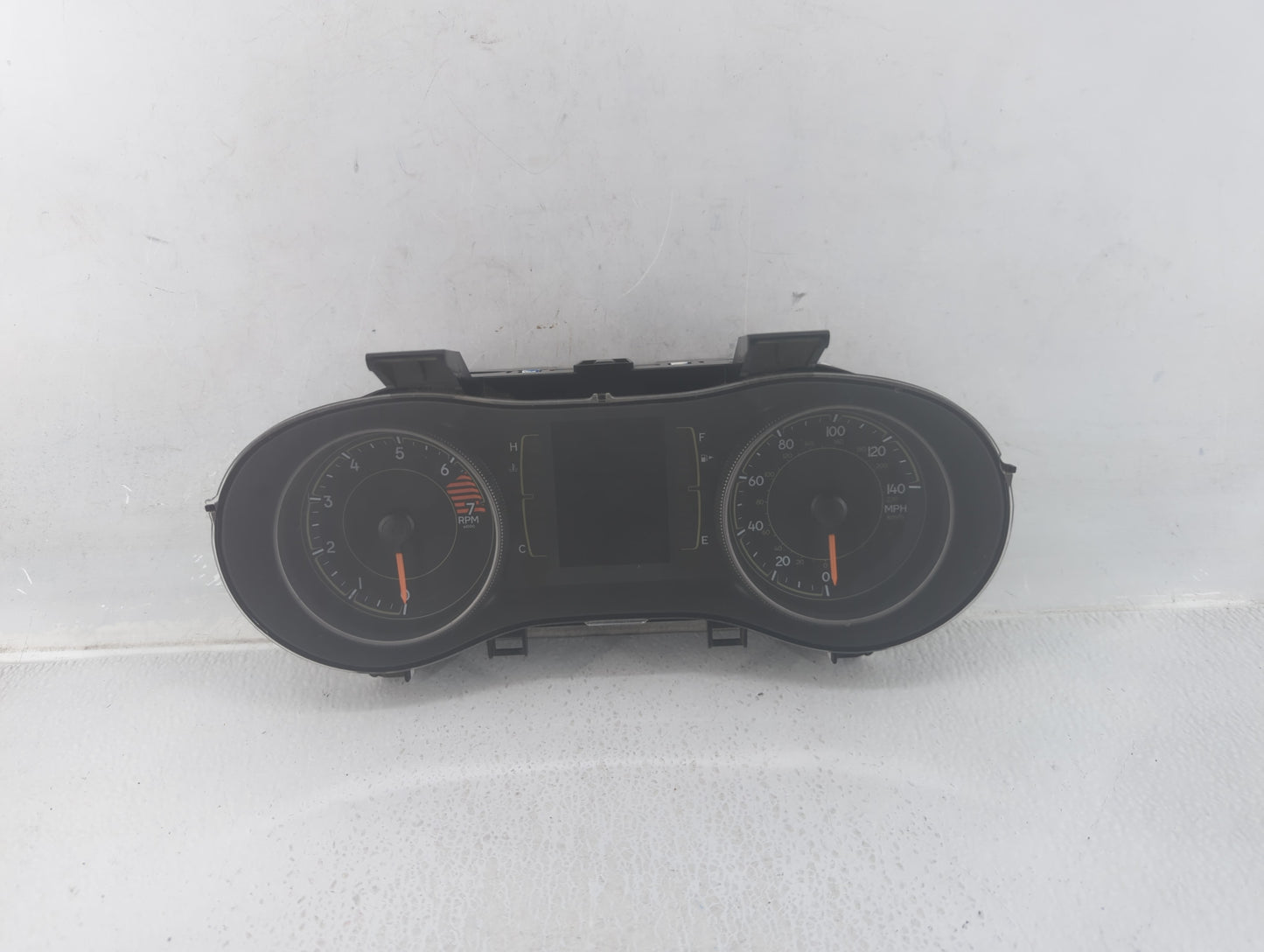 2016 Jeep Cherokee Instrument Cluster Speedometer Gauges P/N:P68274069AC Fits OEM Used Auto Parts - Oemusedautoparts1.com