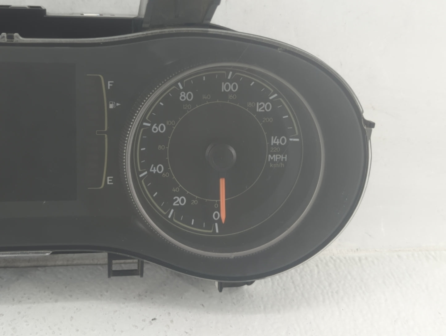 2016 Jeep Cherokee Instrument Cluster Speedometer Gauges P/N:P68274069AC Fits OEM Used Auto Parts - Oemusedautoparts1.com