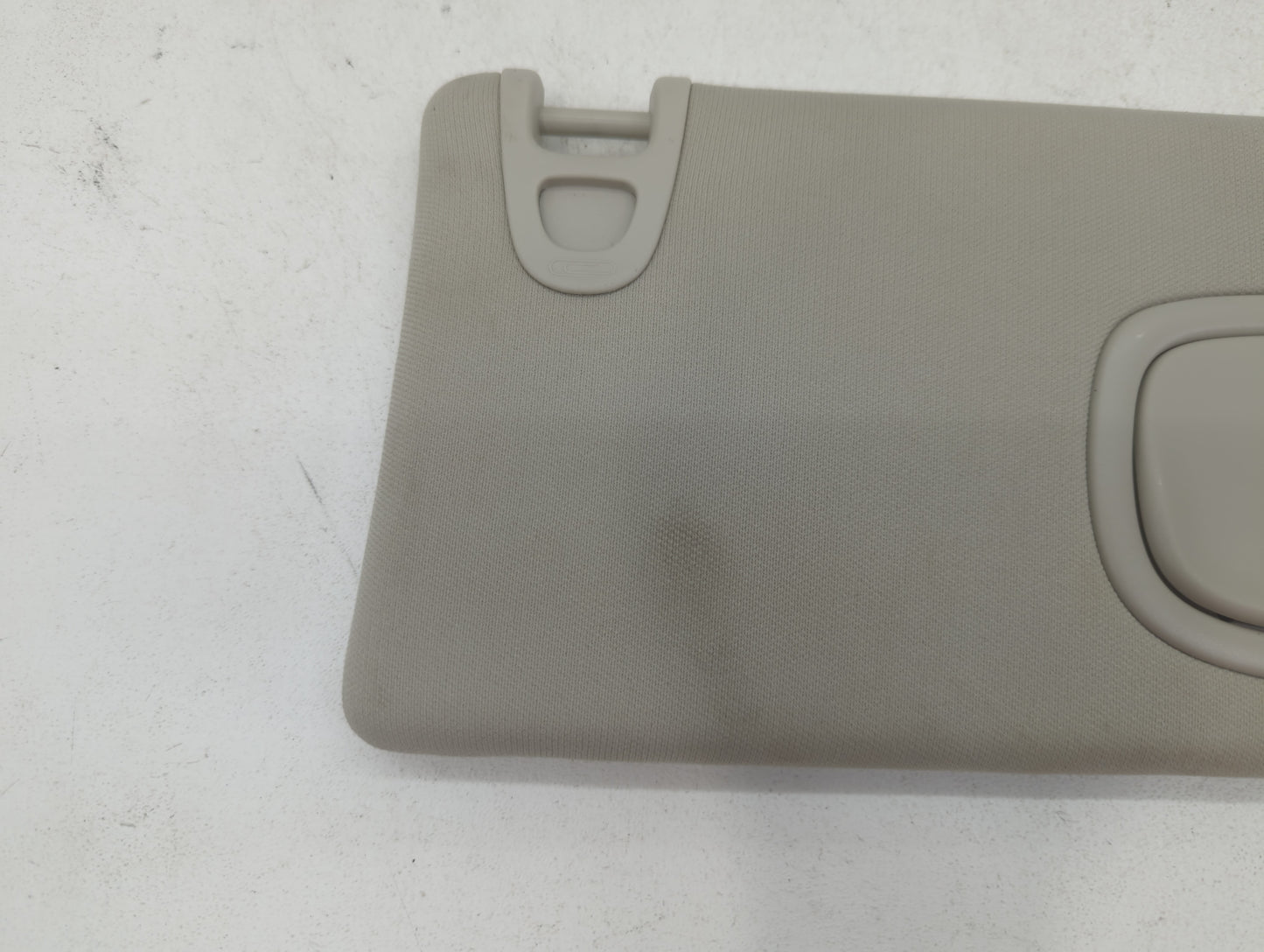 2014-2018 Jeep Cherokee Sun Visor Shade Replacement Passenger Right Mirror Fits Fits 2014 2015 2016 2017 2018 OEM Used Auto 