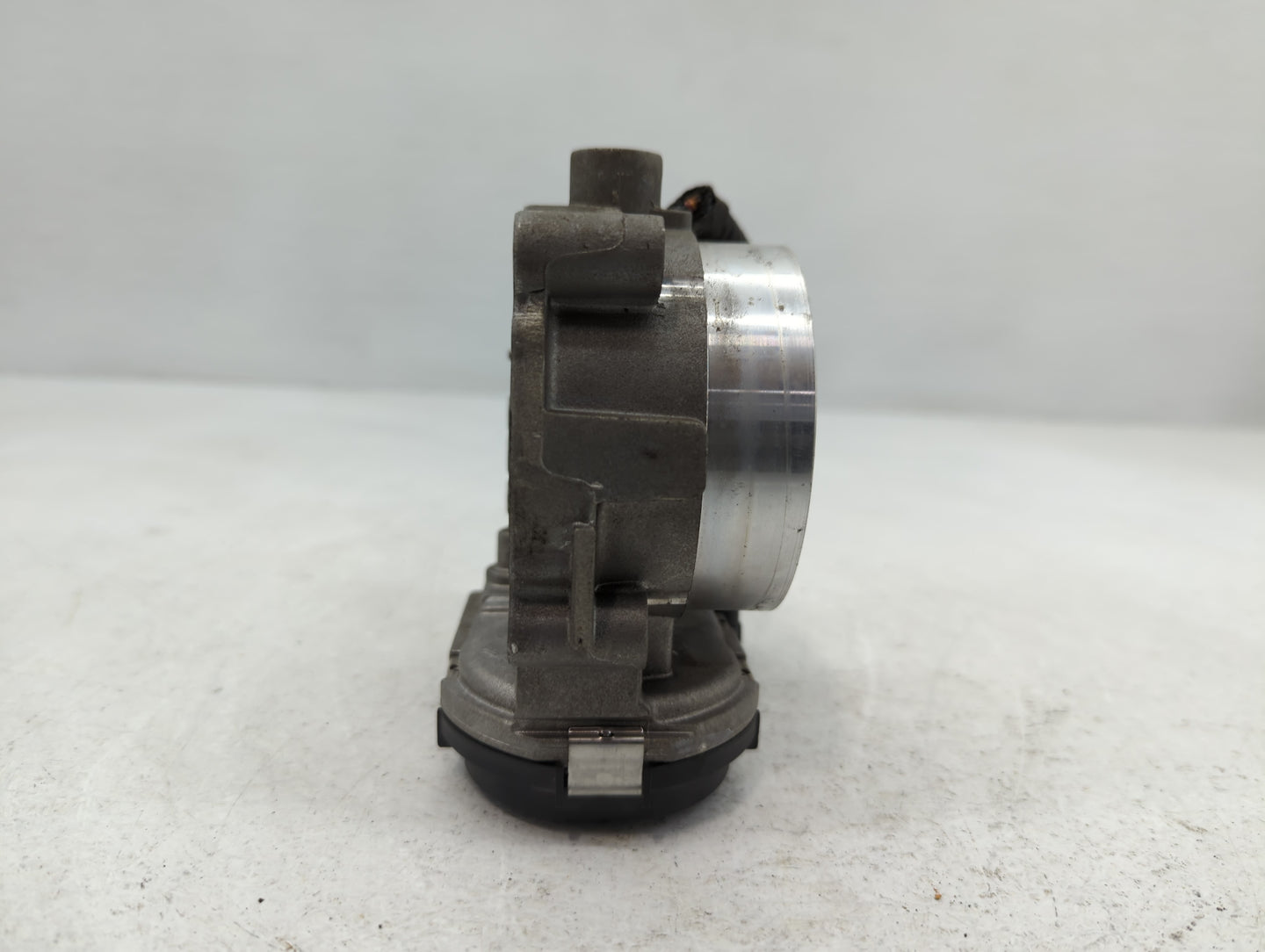 2014-2019 Jeep Cherokee Throttle Body P/N:0 280 750 570 05184349AC Fits Fits 2014 2015 2016 2017 2018 2019 2020 2021 2022 OE