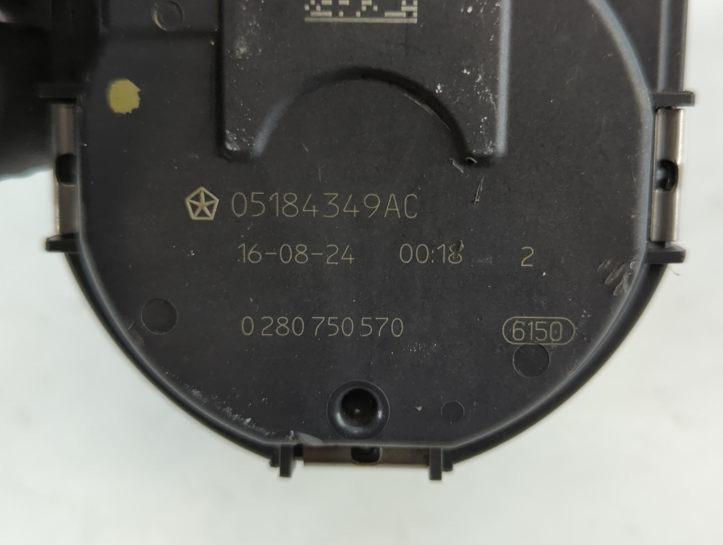 2014-2019 Jeep Cherokee Throttle Body P/N:0 280 750 570 05184349AC Fits Fits 2014 2015 2016 2017 2018 2019 2020 2021 2022 OE