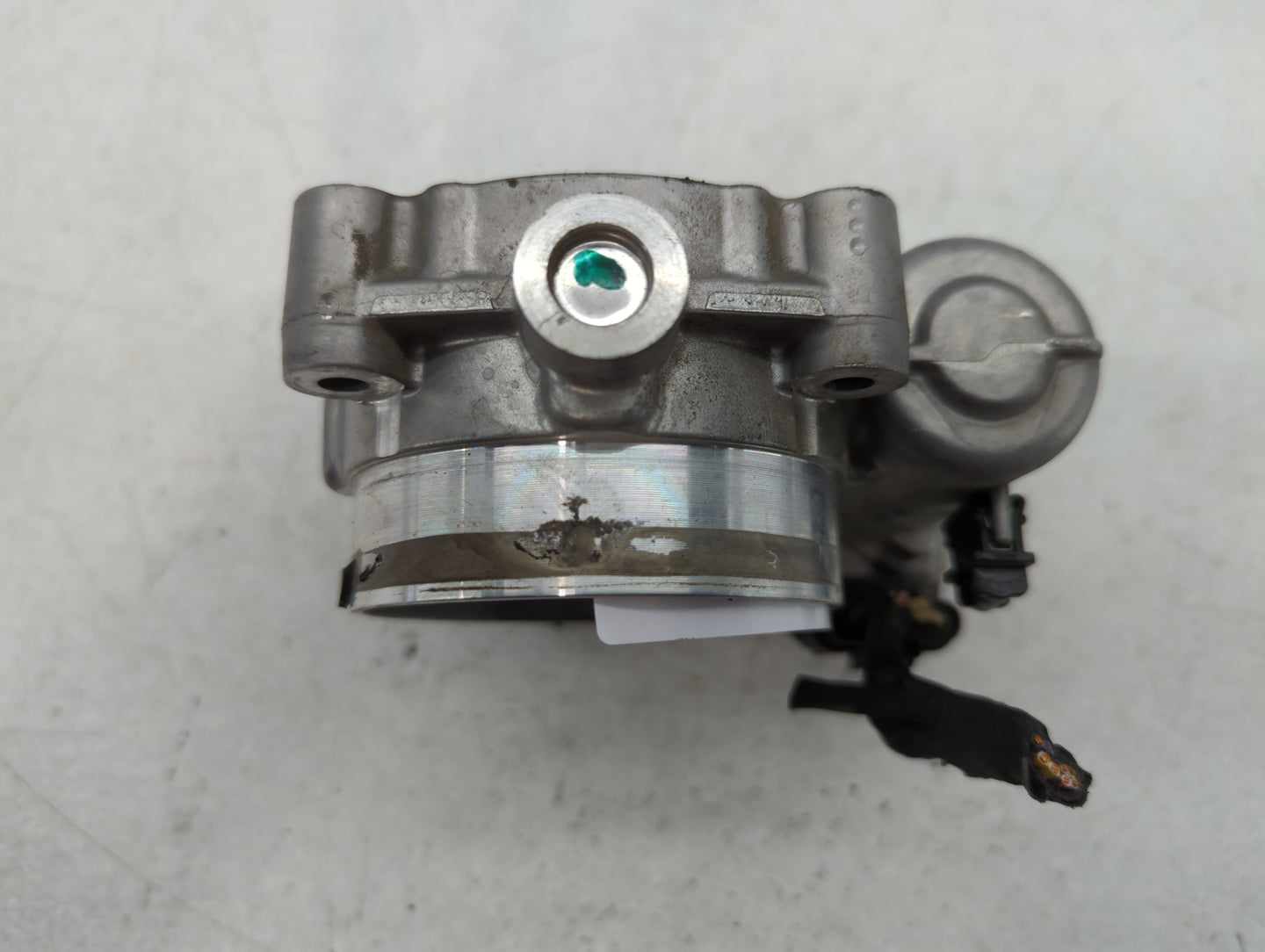2014-2022 Jeep Cherokee Throttle Body P/N:0 280 750 570 05184349AC Fits OEM Used Auto Parts - Oemusedautoparts1.com