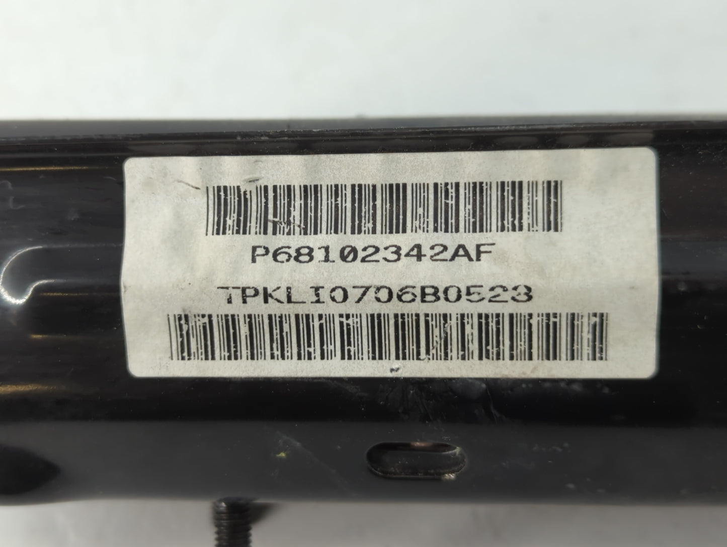 2014-2018 Jeep Cherokee Air Bag Passenger Right Knee OEM P/N:P68102342AF Fits Fits 2014 2015 2016 2017 2018 OEM Used Auto Pa