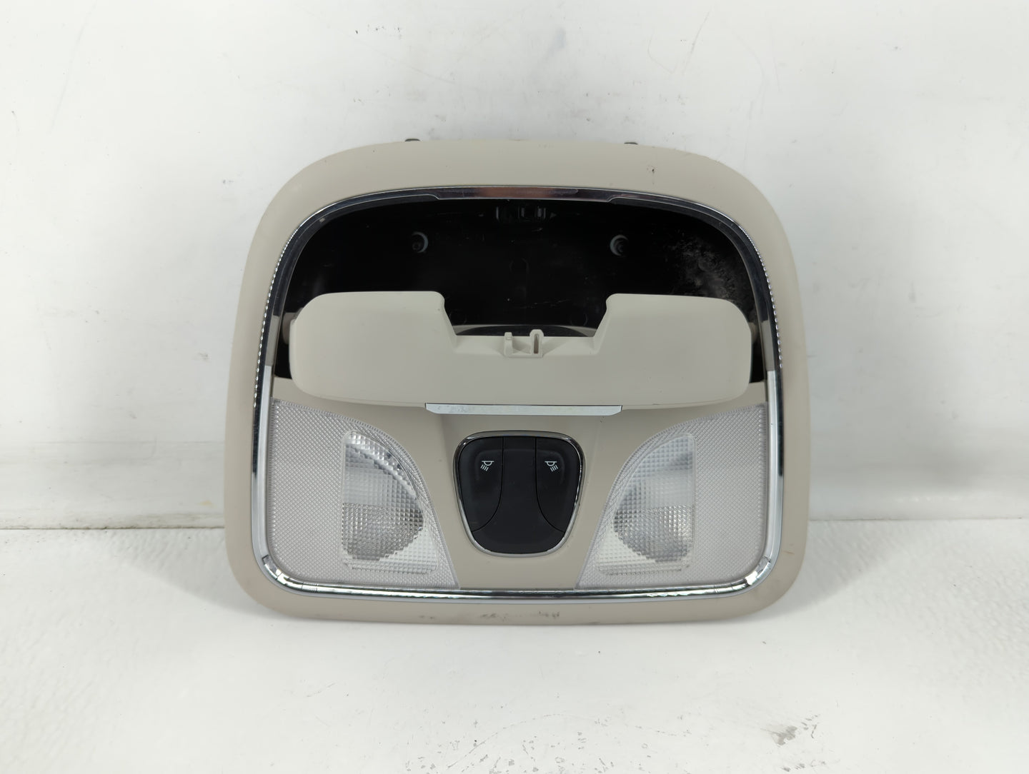 2016 Jeep Cherokee Overhead Roof Console - Oemusedautoparts1.com
