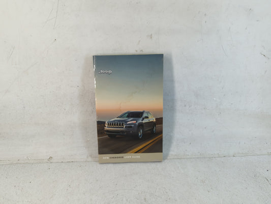 2016 Jeep Cherokee Owners Manual Book Guide P/N:16KL74-926-AA OEM Used Auto Parts - Oemusedautoparts1.com