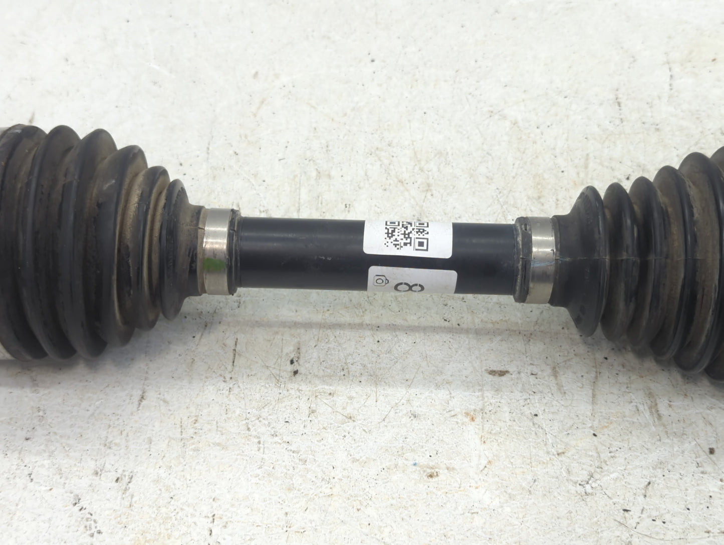 2014-2018 Jeep Cherokee Axle Shaft Front Driver Cv C/v - Oemusedautoparts1.com