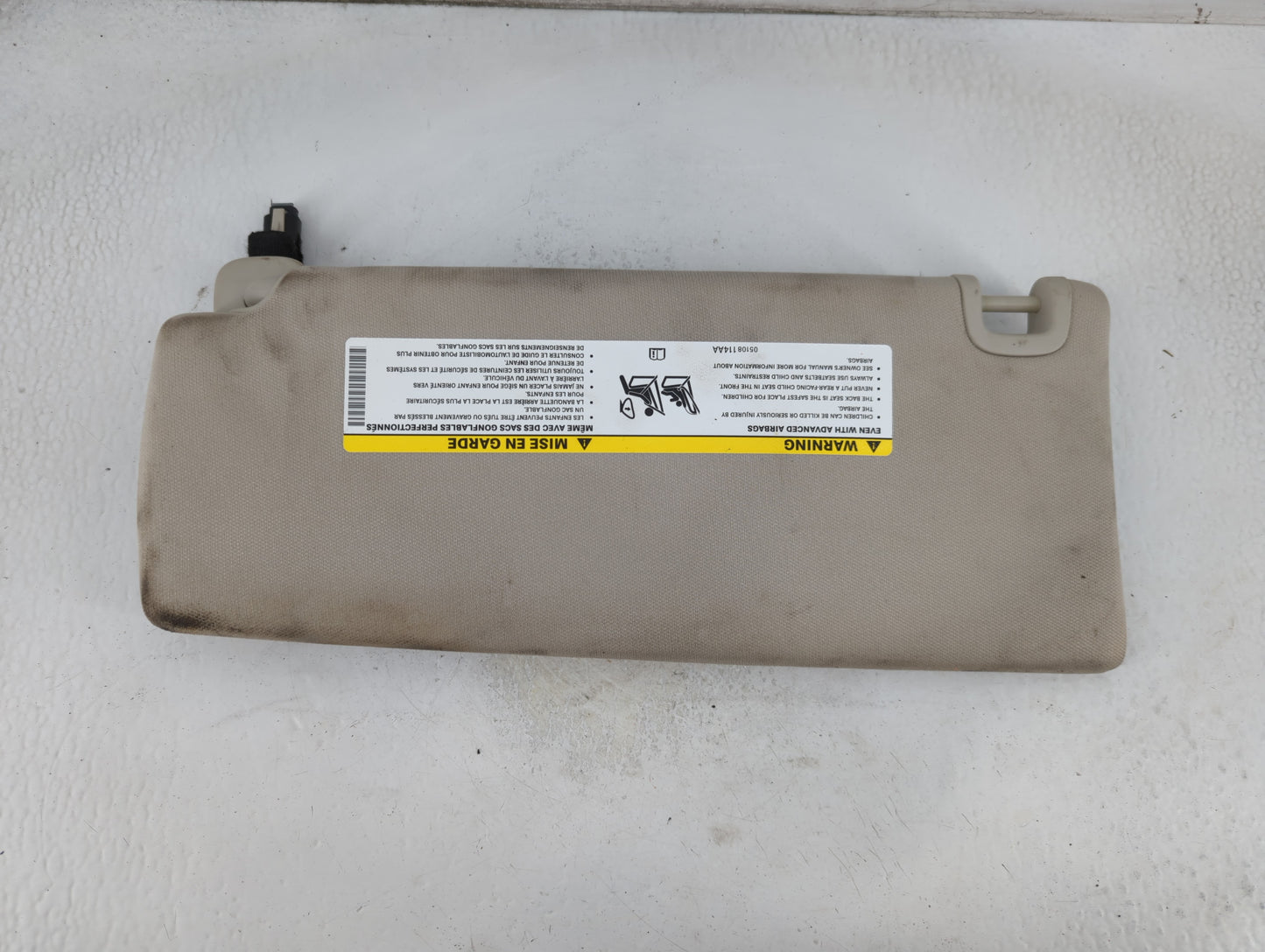 2014-2018 Jeep Cherokee Sun Visor Shade Replacement Driver Left Mirror Fits Fits 2014 2015 2016 2017 2018 OEM Used Auto Part