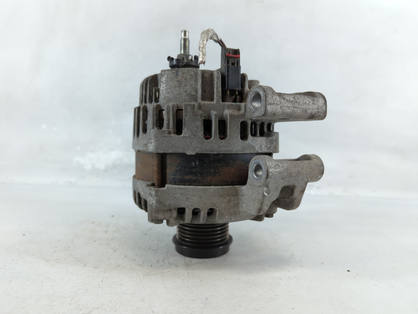 2014-2018 Jeep Cherokee Alternator Replacement Generator Charging Assembly Engine OEM P/N:56029624AB Fits OEM Used Auto Part