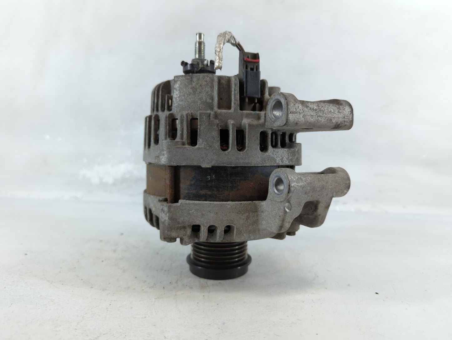 2014-2018 Jeep Cherokee Alternator Replacement Generator Charging Assembly Engine OEM P/N:56029624AB Fits OEM Used Auto Part