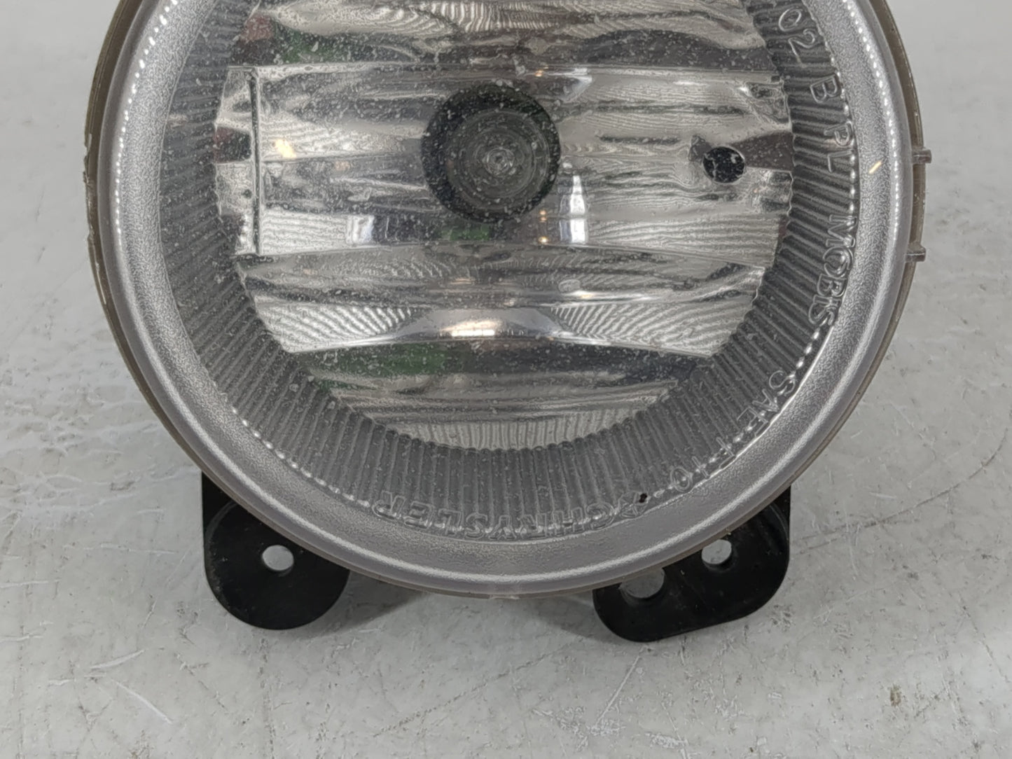 2014-2018 Jeep Cherokee Driver Left Oem Front Light Lamp - Oemusedautoparts1.com