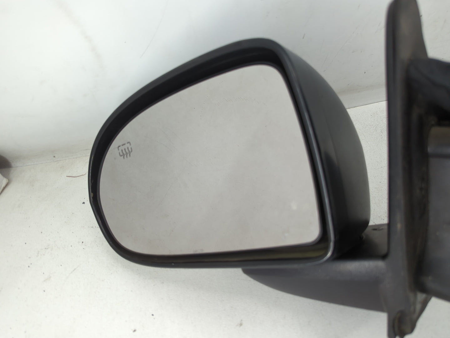 2007-2017 Jeep Compass Driver Side View Mirror - Left Door Mirror OEM Used - Oemusedautoparts1.com