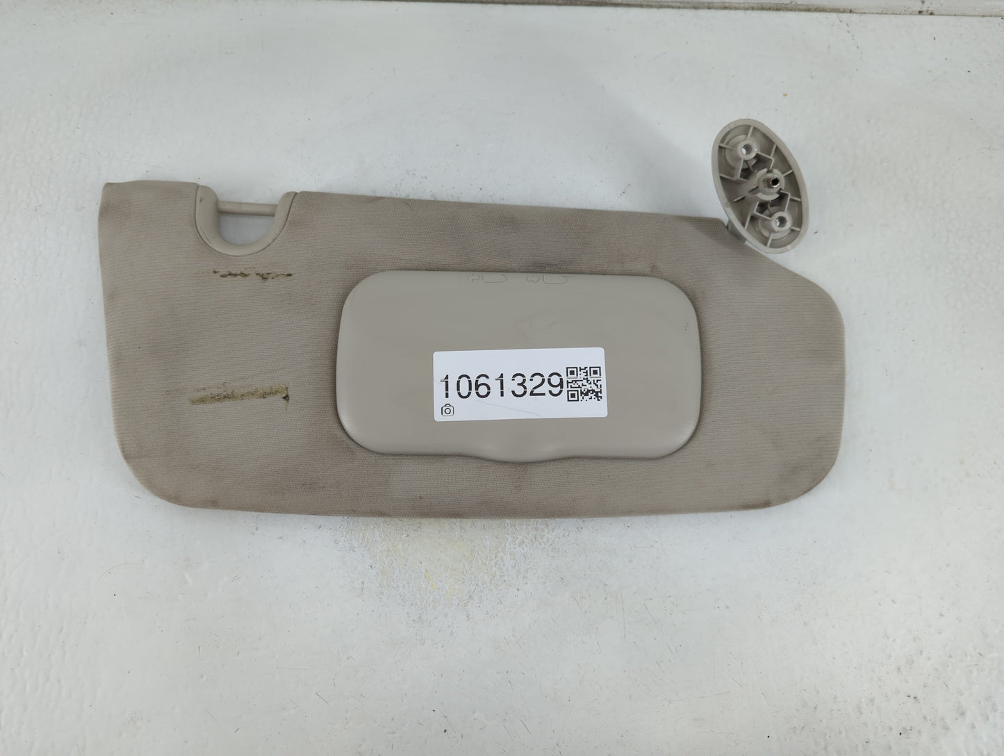 2010-2017 Jeep Compass Sun Visor Shade Replacement Passenger Right Mirror Fits Fits 2010 2011 2012 2013 2014 2015 2016 2017 
