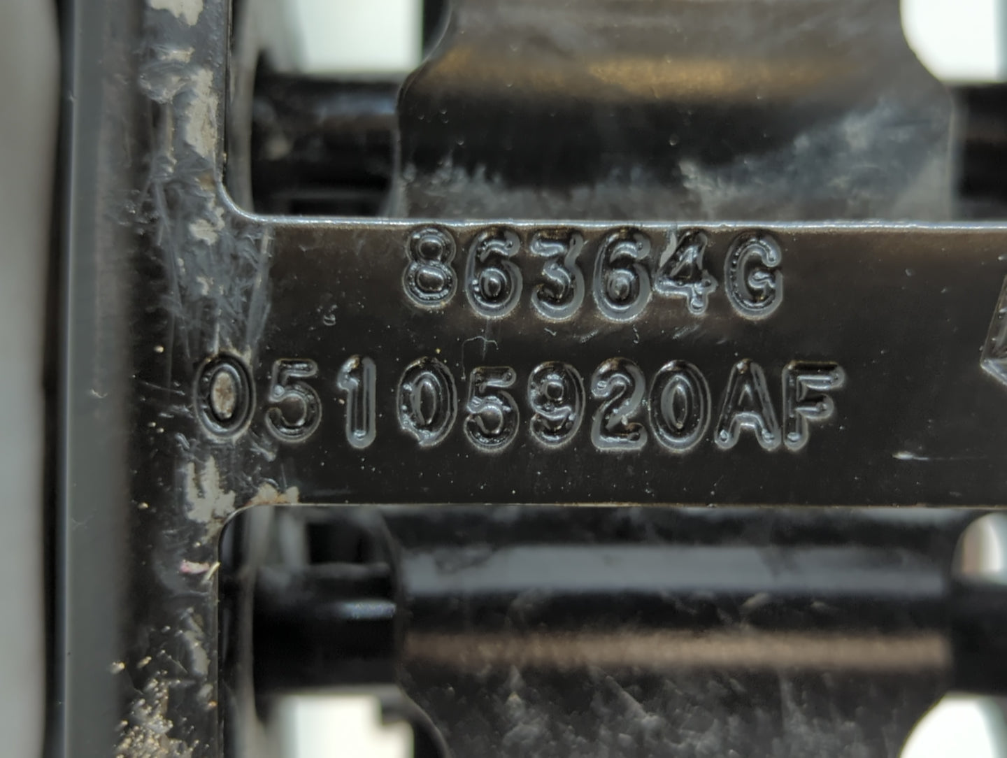 2016 Jeep Compass Spare Scissor Car Jack - Oemusedautoparts1.com