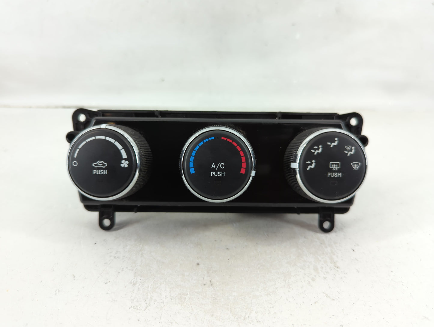 2016 Jeep Compass Climate Control Module Temperature AC/Heater Replacement P/N:P55111278AF Fits Fits 2011 2012 2013 2014 201
