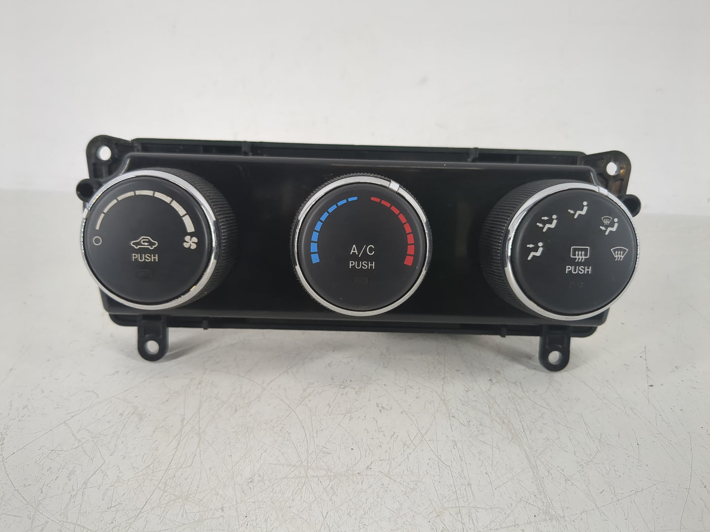 2016 Jeep Compass Climate Control Module Temperature AC/Heater Replacement P/N:P55111278AF Fits Fits 2011 2012 2013 2014 201