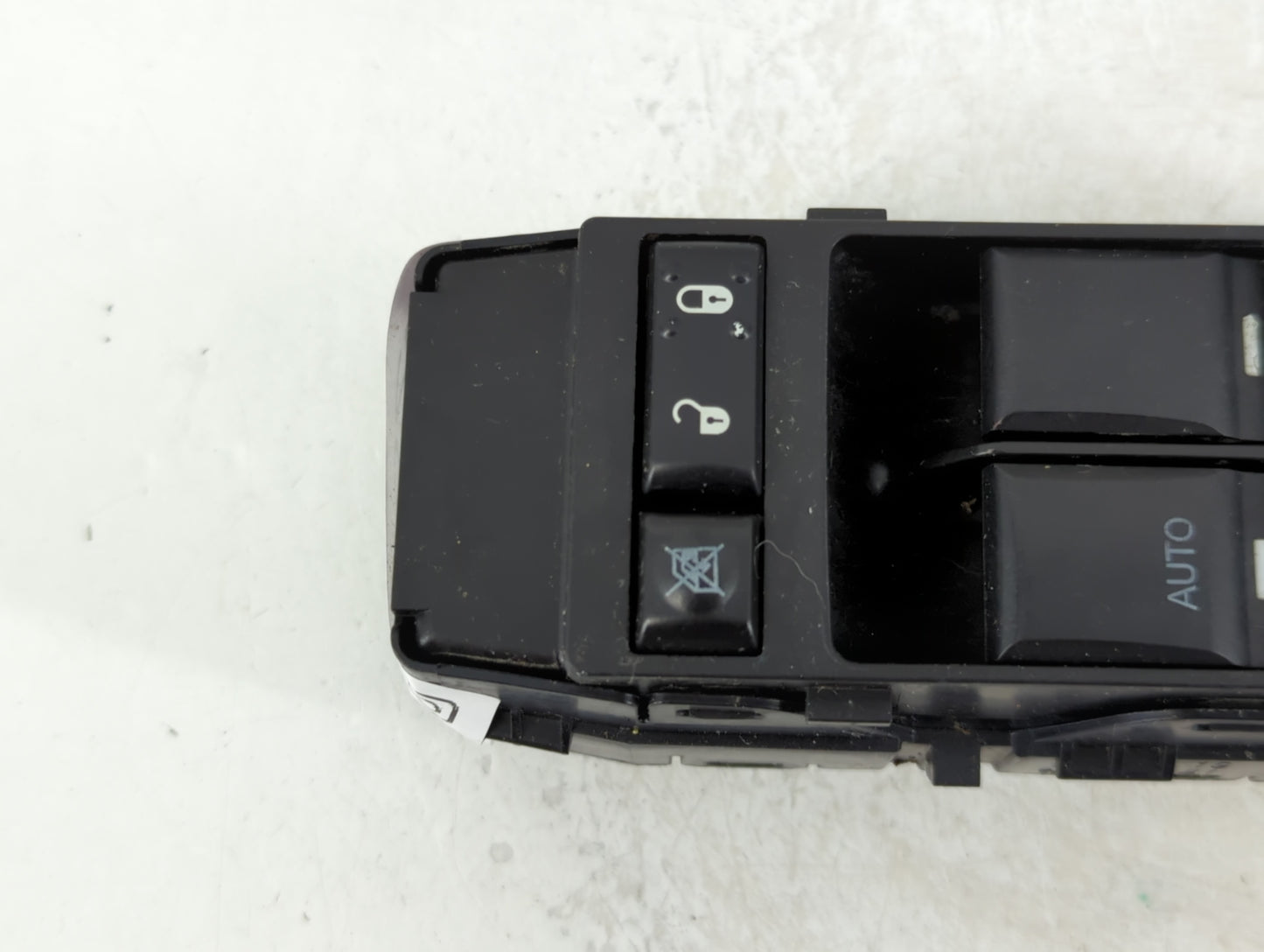 2016 Jeep Compass Master Power Window Switch Replacement Driver Side Left P/N:04602780AD Fits OEM Used Auto Parts - Oemuseda