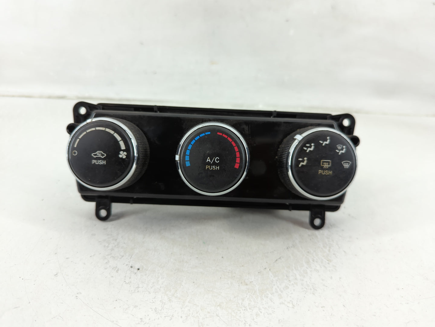 2016 Jeep Compass Climate Control Module Temperature AC/Heater Replacement P/N:P55111278AF Fits Fits 2011 2012 2013 2014 201