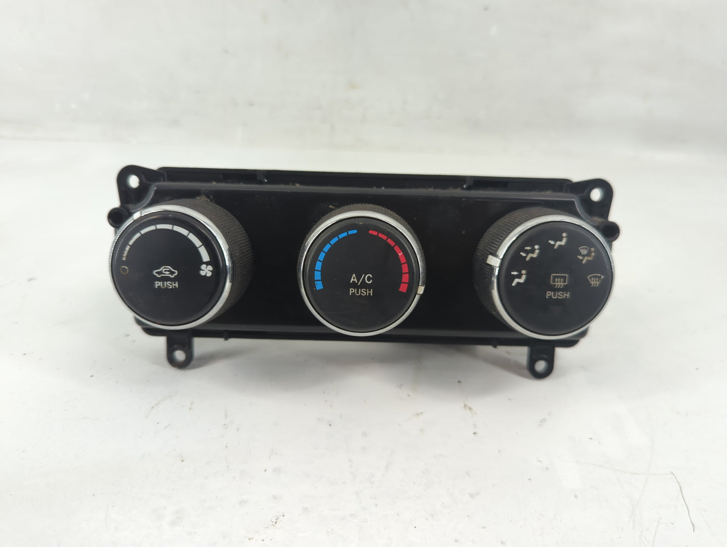 2016 Jeep Compass Climate Control Module Temperature AC/Heater Replacement P/N:P55111278AF Fits Fits 2011 2012 2013 2014 201