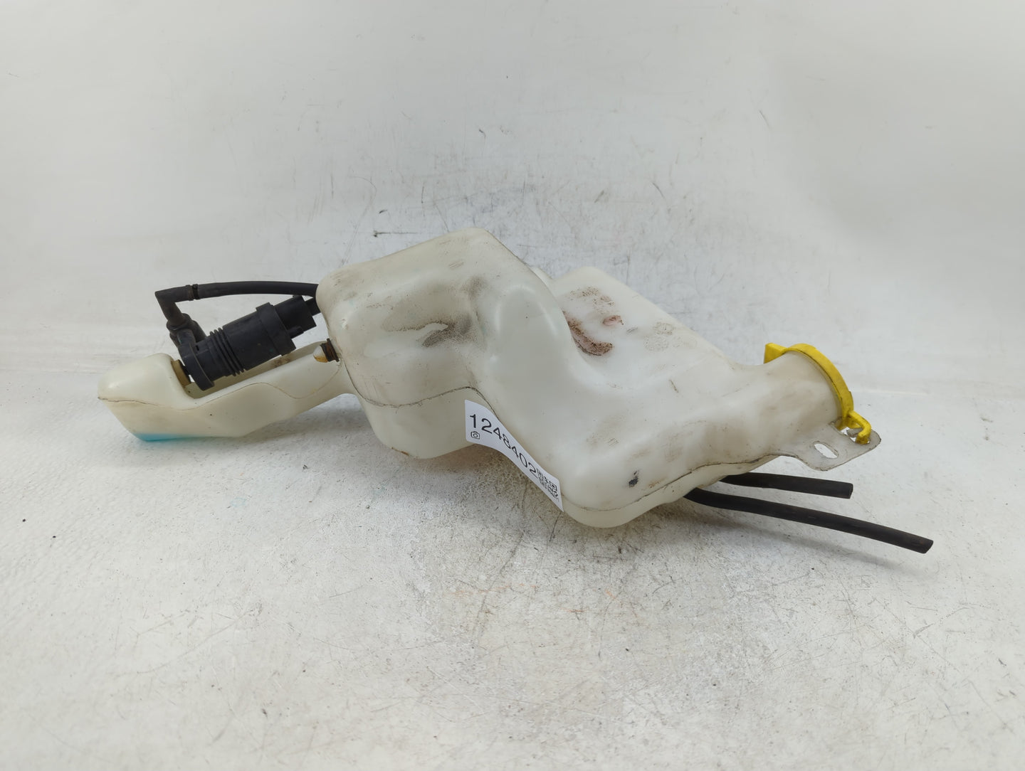 Jeep Compass Windshield Washer Fluid Reservoir Bottle Oem - Oemusedautoparts1.com
