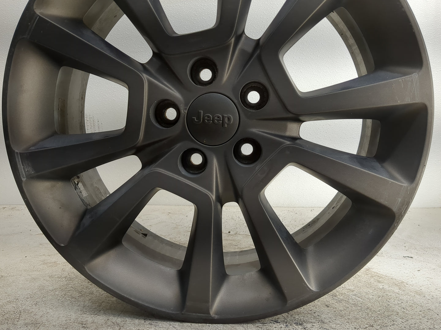 2016-2016 Jeep Compass Oem Wheel Rim 1253098 - Oemusedautoparts1.com