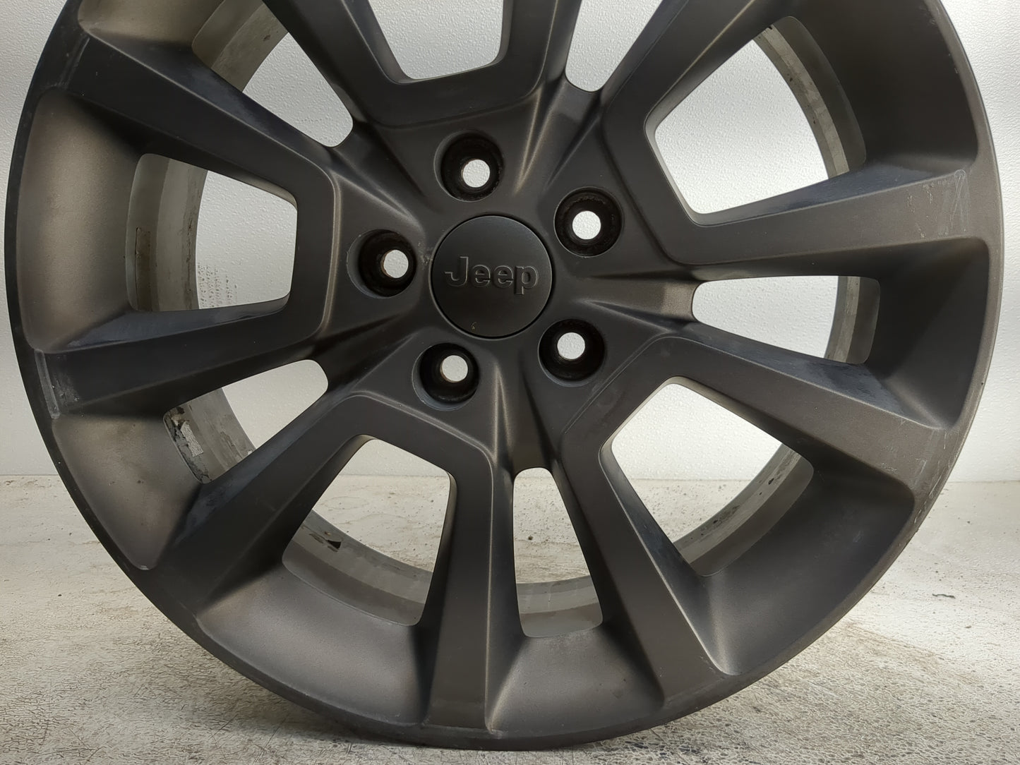 2016-2016 Jeep Compass Oem Wheel Rim - Oemusedautoparts1.com