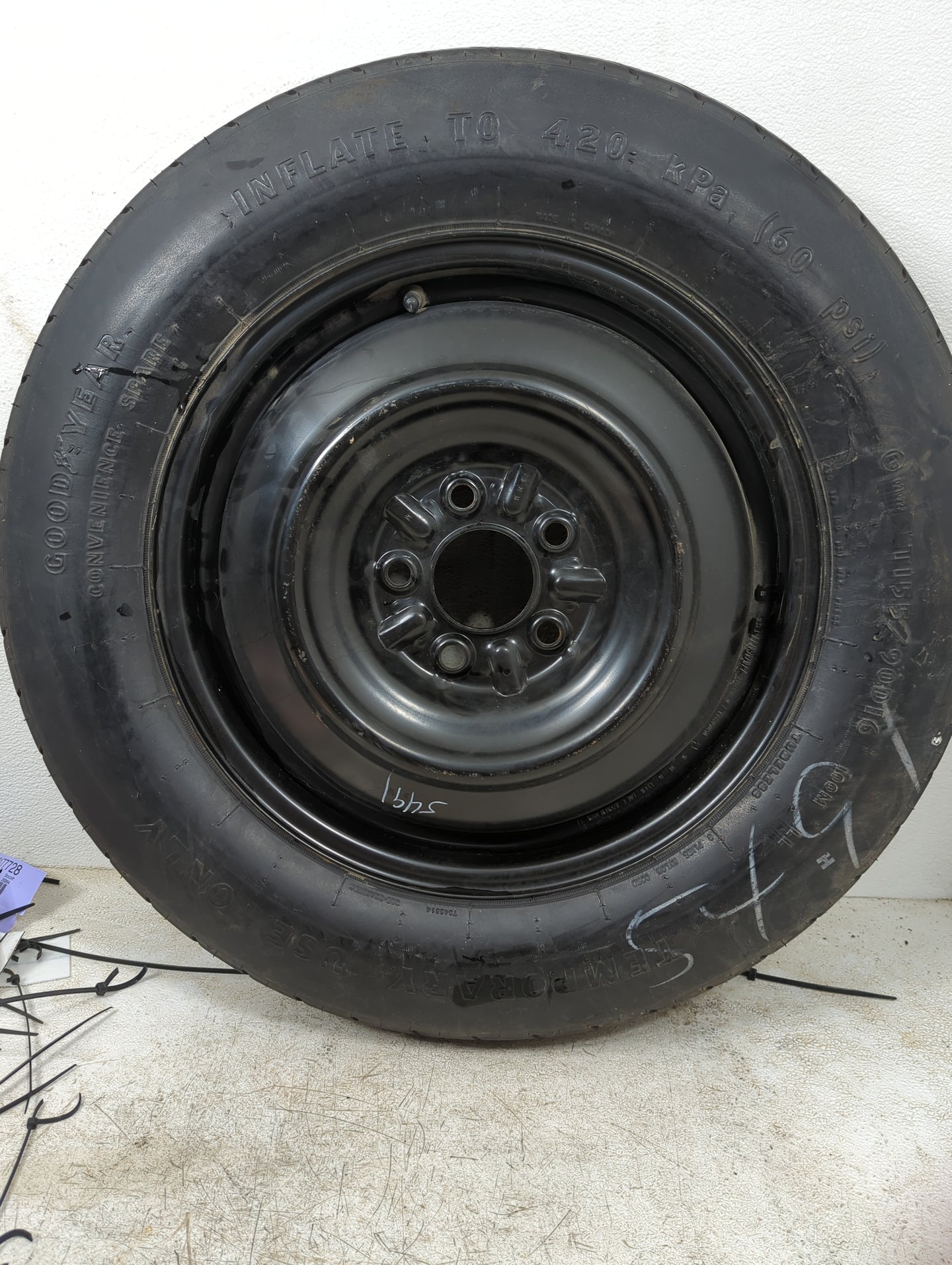 2013-2017 Jeep Compass Spare Donut Tire Wheel Rim Oem - Oemusedautoparts1.com