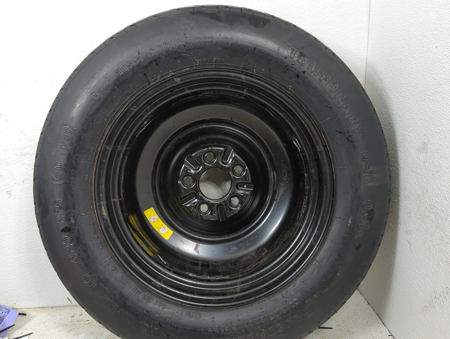 2013-2017 Jeep Compass Spare Donut Tire Wheel Rim Oem - Oemusedautoparts1.com