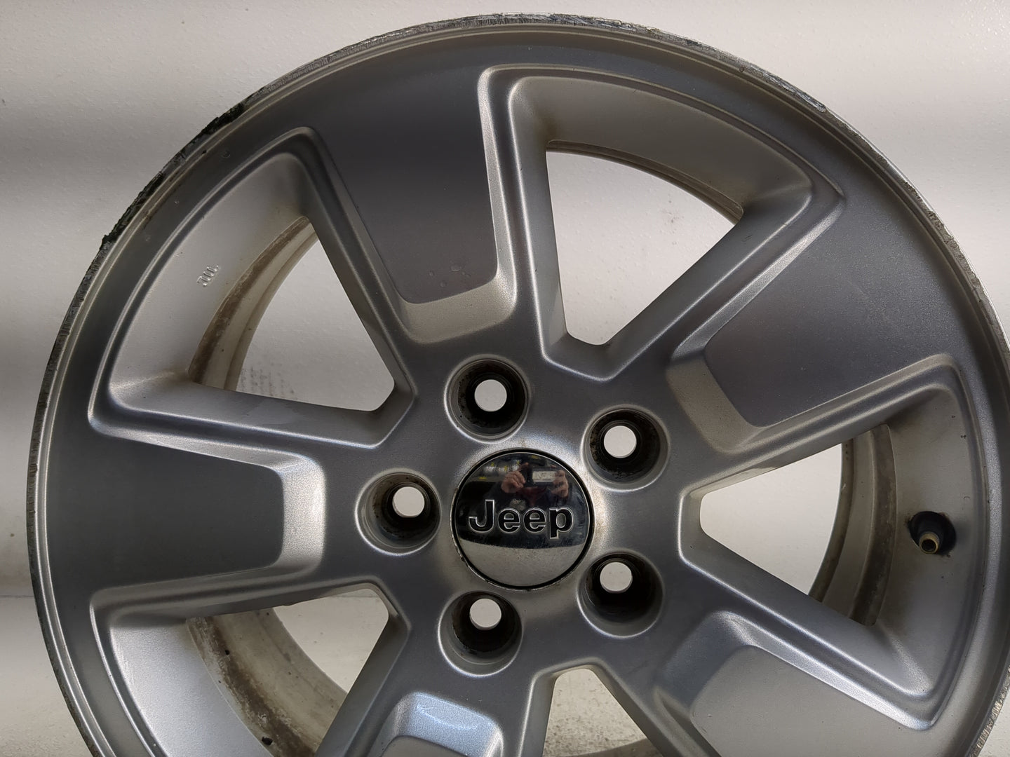 2013-2017 Jeep Compass Oem Wheel Rim 1276338 - Oemusedautoparts1.com