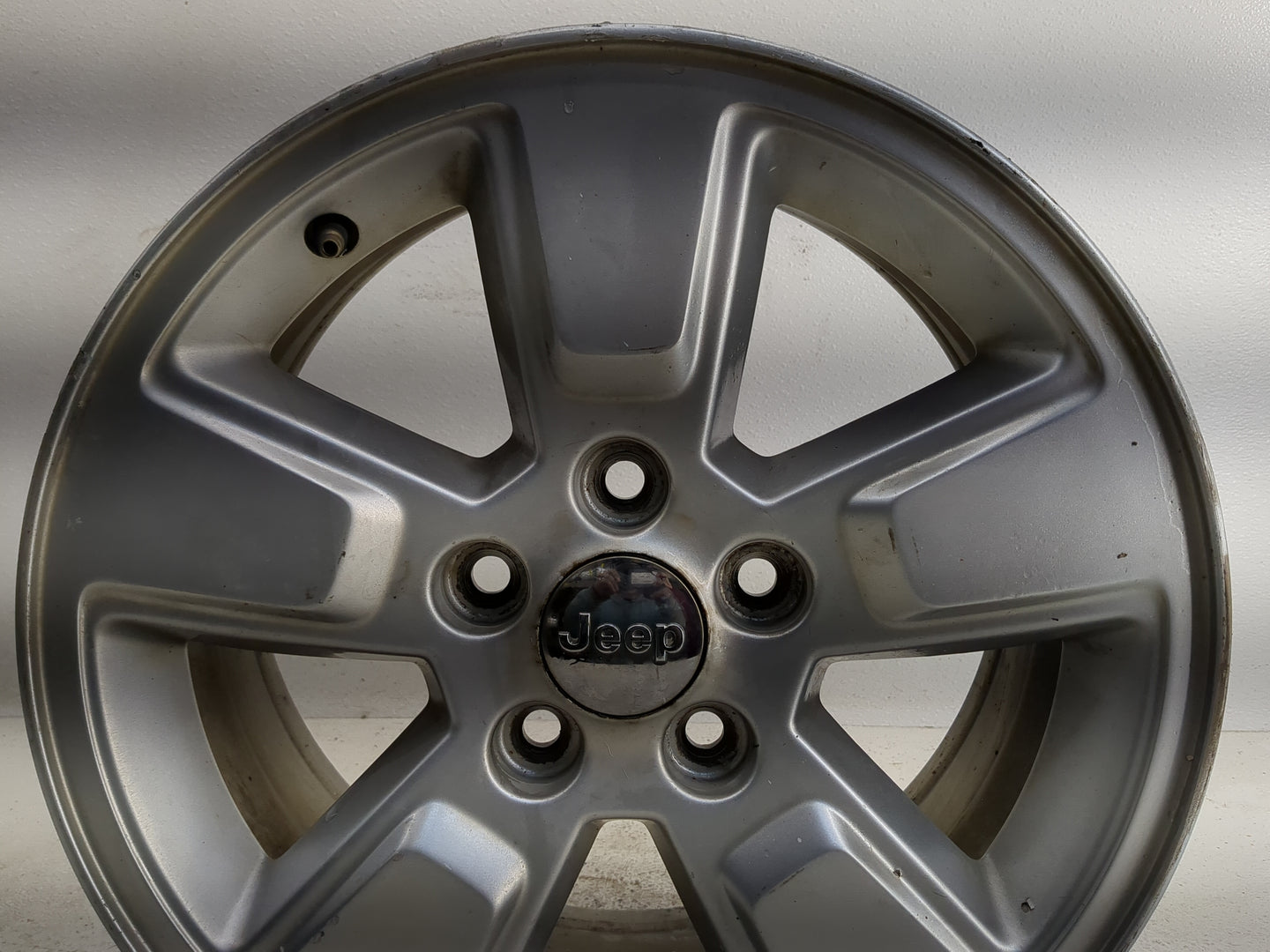 2013-2017 Jeep Compass Oem Wheel Rim 1276339 - Oemusedautoparts1.com
