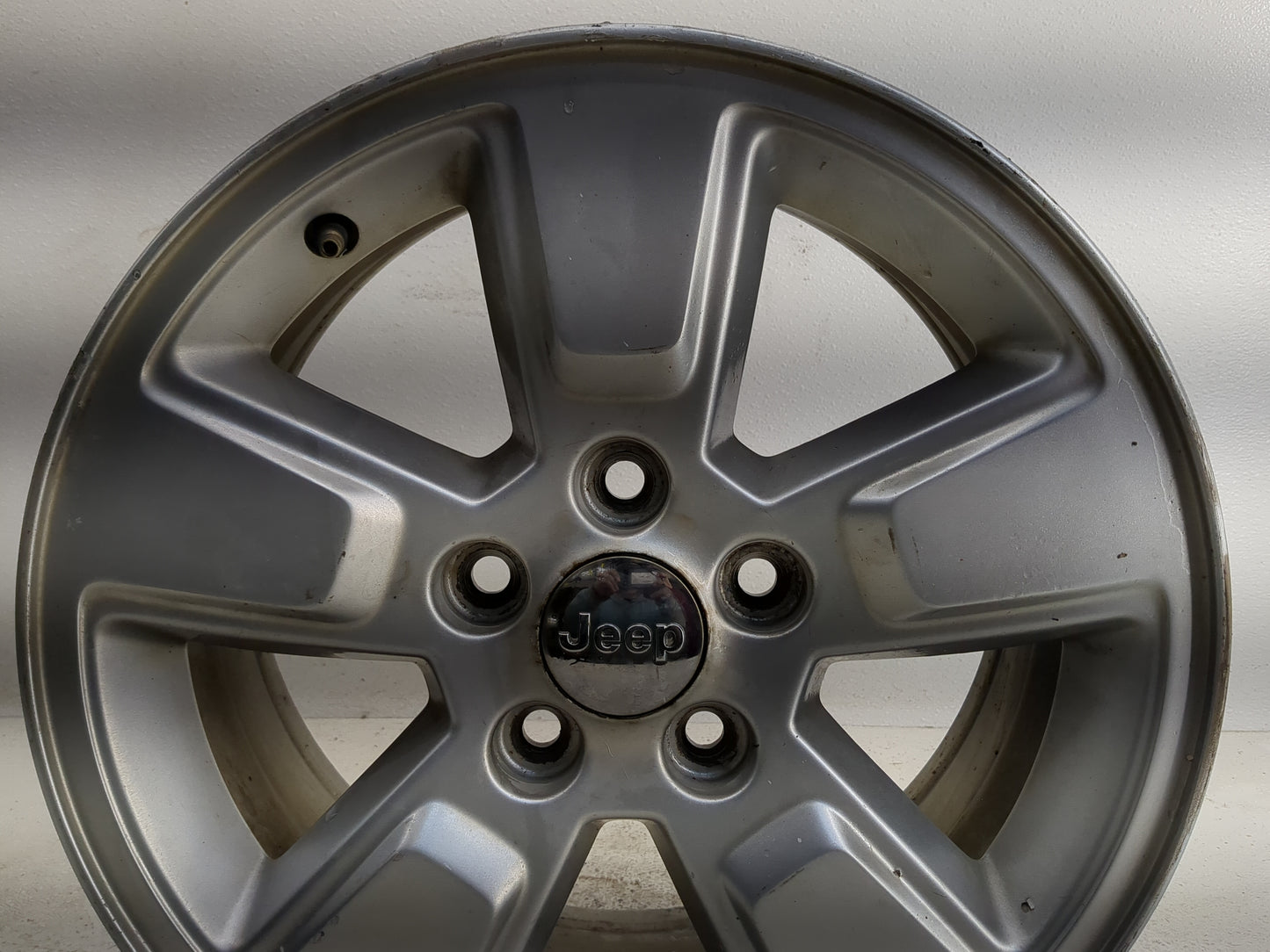 2013-2017 Jeep Compass Oem Wheel Rim 1276339 - Oemusedautoparts1.com