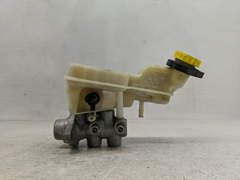 compare product Jeep Compass Brake Master Cylinder 1276413