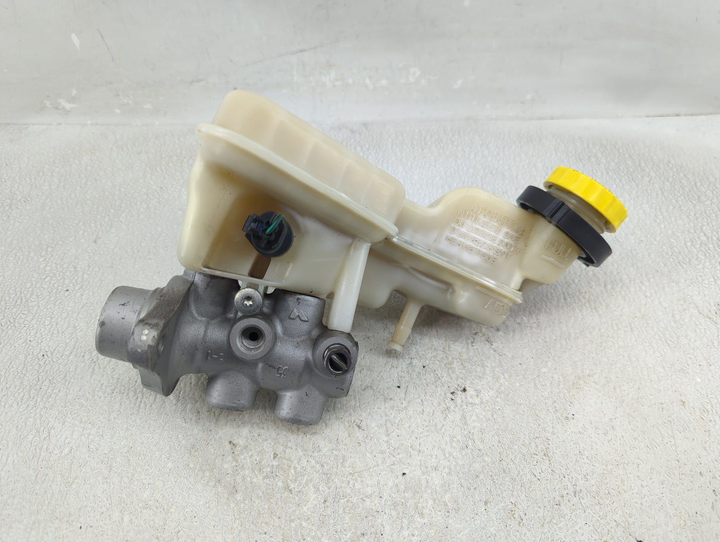 Jeep Compass Brake Master Cylinder - Oemusedautoparts1.com