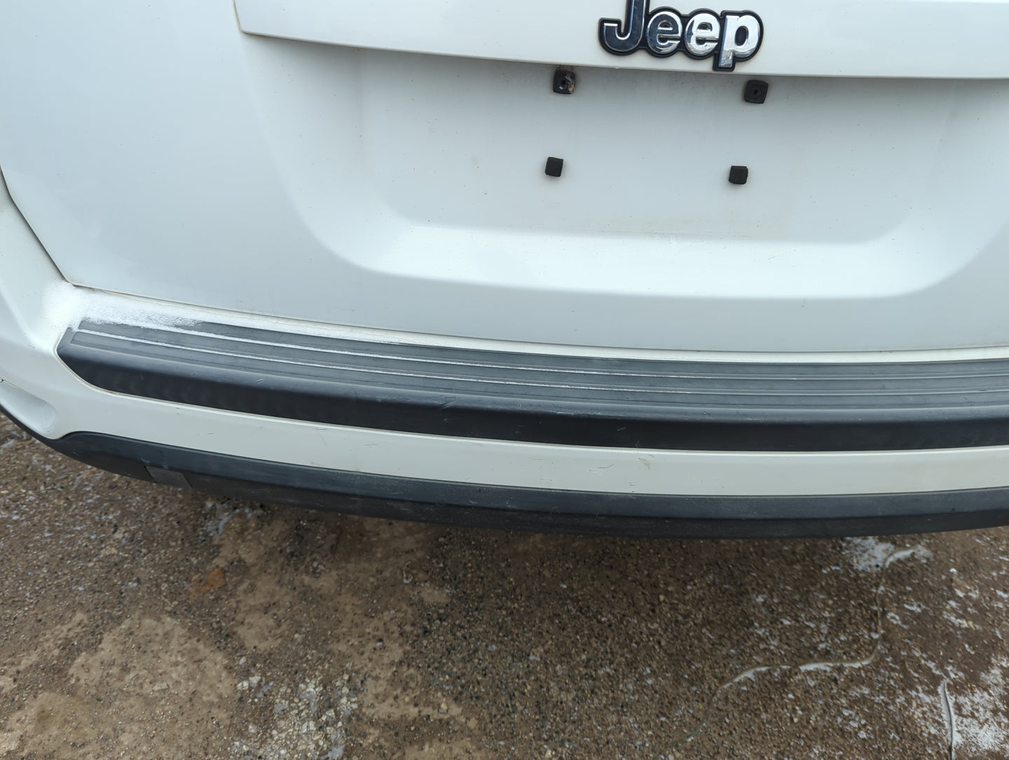 2016 Jeep Compass Rear Bumper Assembly Oem 1281007 - Oemusedautoparts1.com