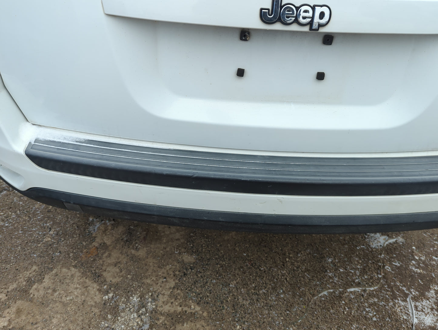 2016 Jeep Compass Rear Bumper Assembly Oem 1281007 - Oemusedautoparts1.com