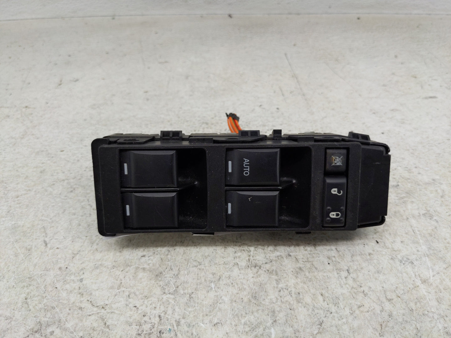 2016 Jeep Compass Master Power Window Switch Replacement Driver Side Left Fits OEM Used Auto Parts - Oemusedautoparts1.com