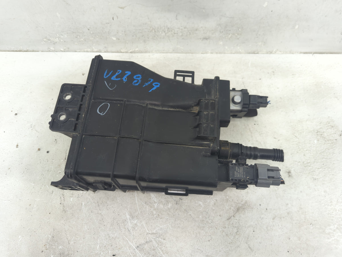 2016 Jeep Compass Fuel Vapor Charcoal Canister 1410521 - Oemusedautoparts1.com