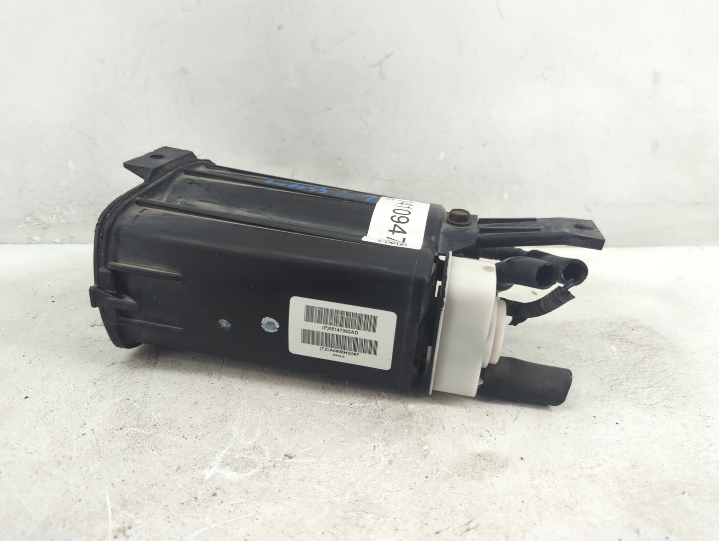 2016 Jeep Compass Fuel Vapor Charcoal Canister 1410947 - Oemusedautoparts1.com