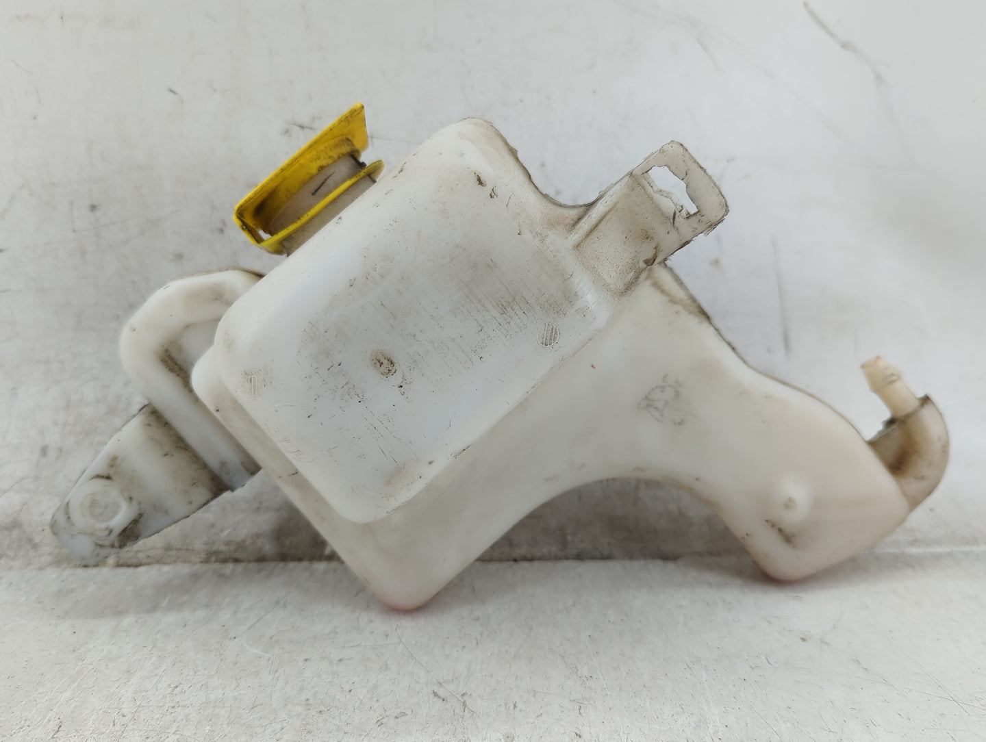 Jeep Compass Radiator Coolant Overflow Expansion Tank Bottle - Oemusedautoparts1.com