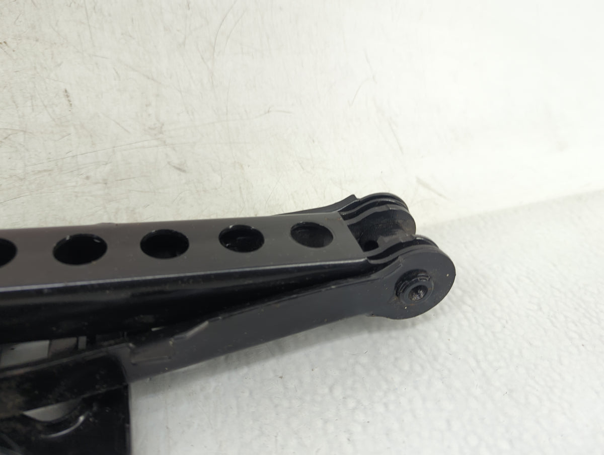 2016 Jeep Compass Spare Scissor Car Jack 1416027 - Oemusedautoparts1.com