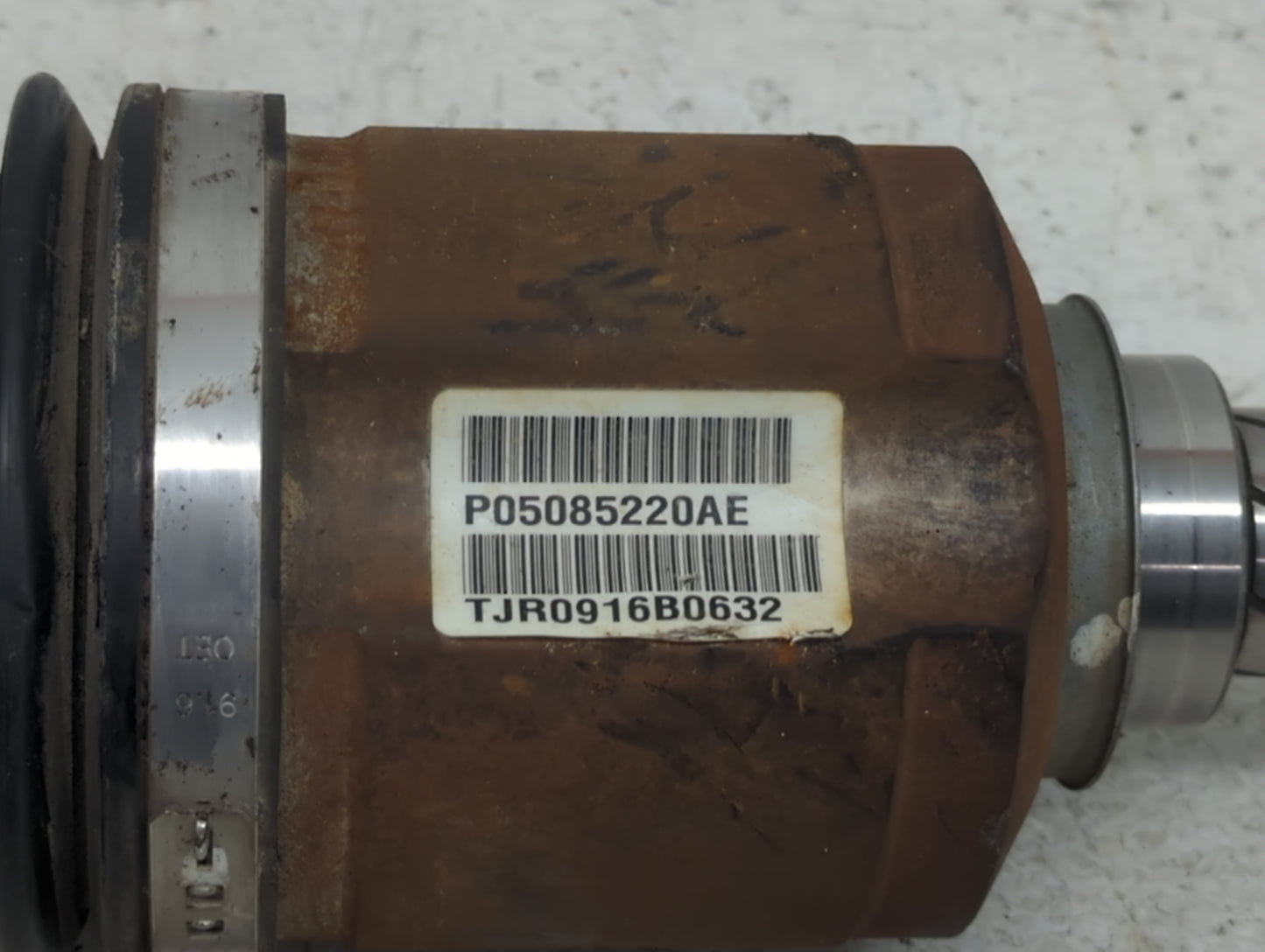 2007-2017 Jeep Compass Axle Shaft Front Driver Cv C/v - Oemusedautoparts1.com