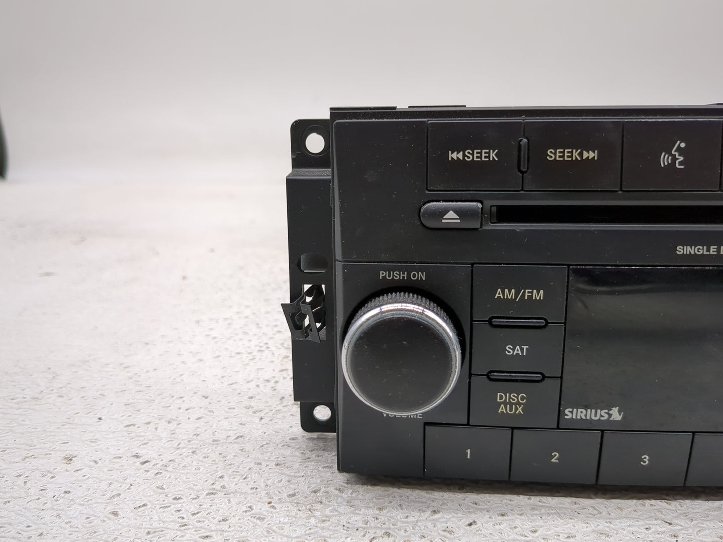2016 Jeep Compass Radio AM FM Cd Player Receiver Replacement P/N:P05091197AE Fits Fits 2012 2013 2014 2015 2017 OEM Used Aut