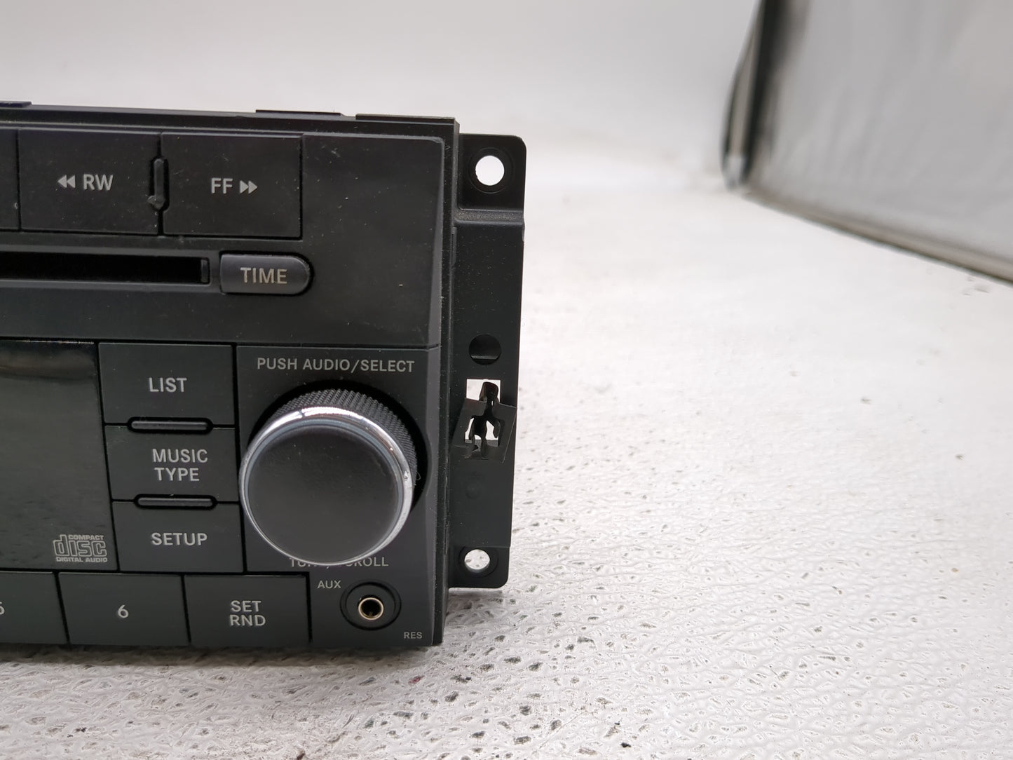 2016 Jeep Compass Radio AM FM Cd Player Receiver Replacement P/N:P05091197AE Fits Fits 2012 2013 2014 2015 2017 OEM Used Aut