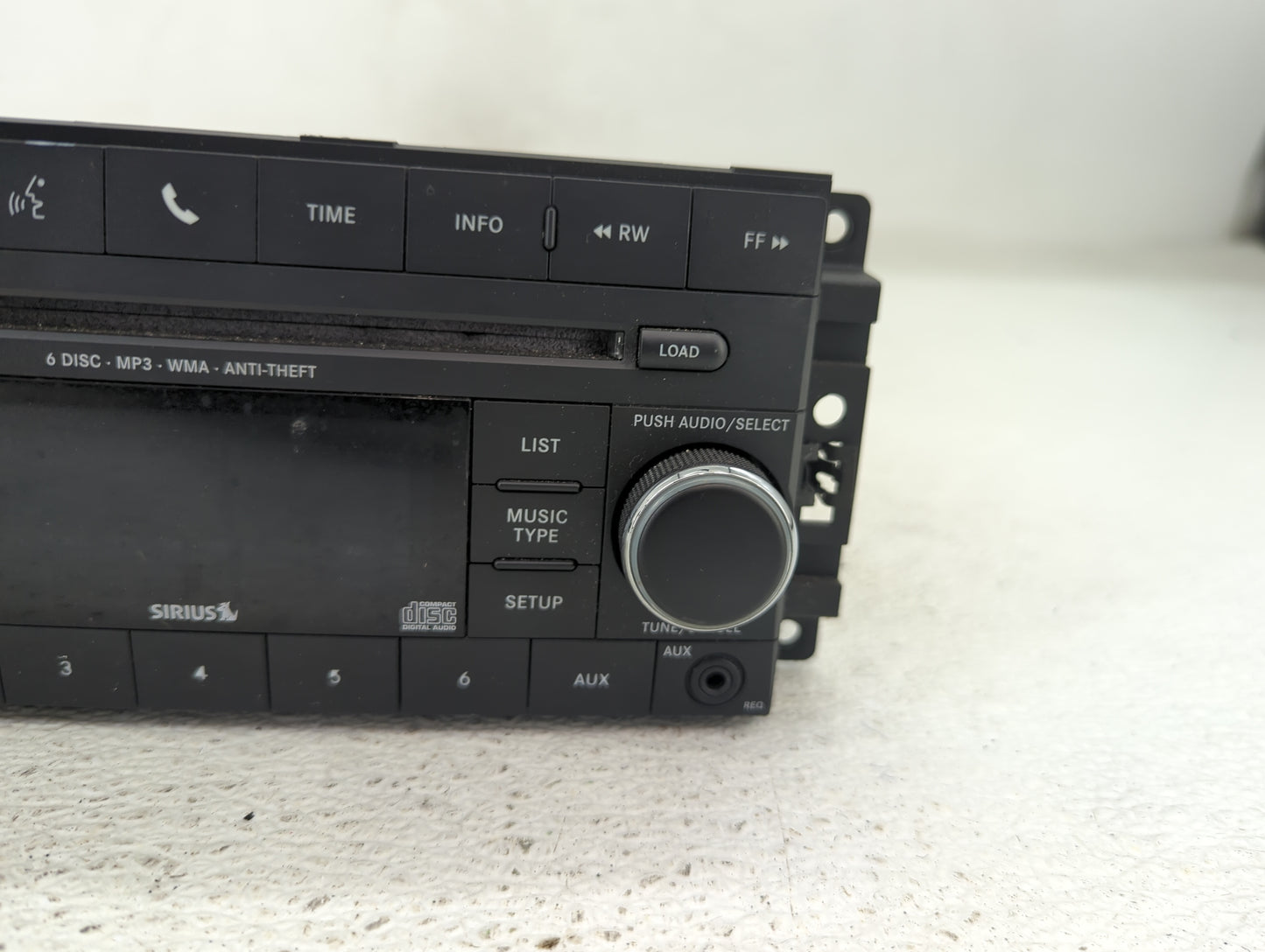 2016 Jeep Compass Radio AM FM Cd Player Receiver Replacement P/N:05064949AJ Fits Fits 2013 2014 2015 2017 OEM Used Auto Part
